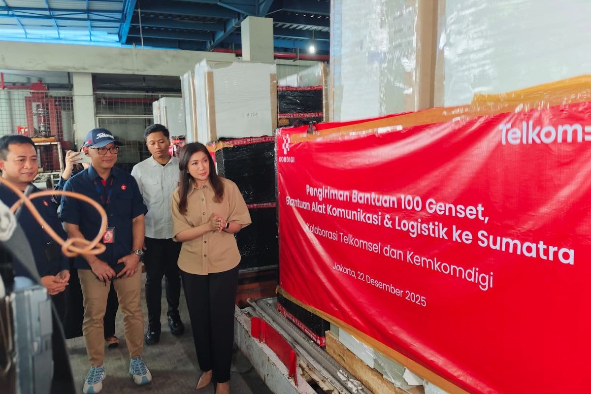 Komdigi Kirim 100 Genset ke Aceh